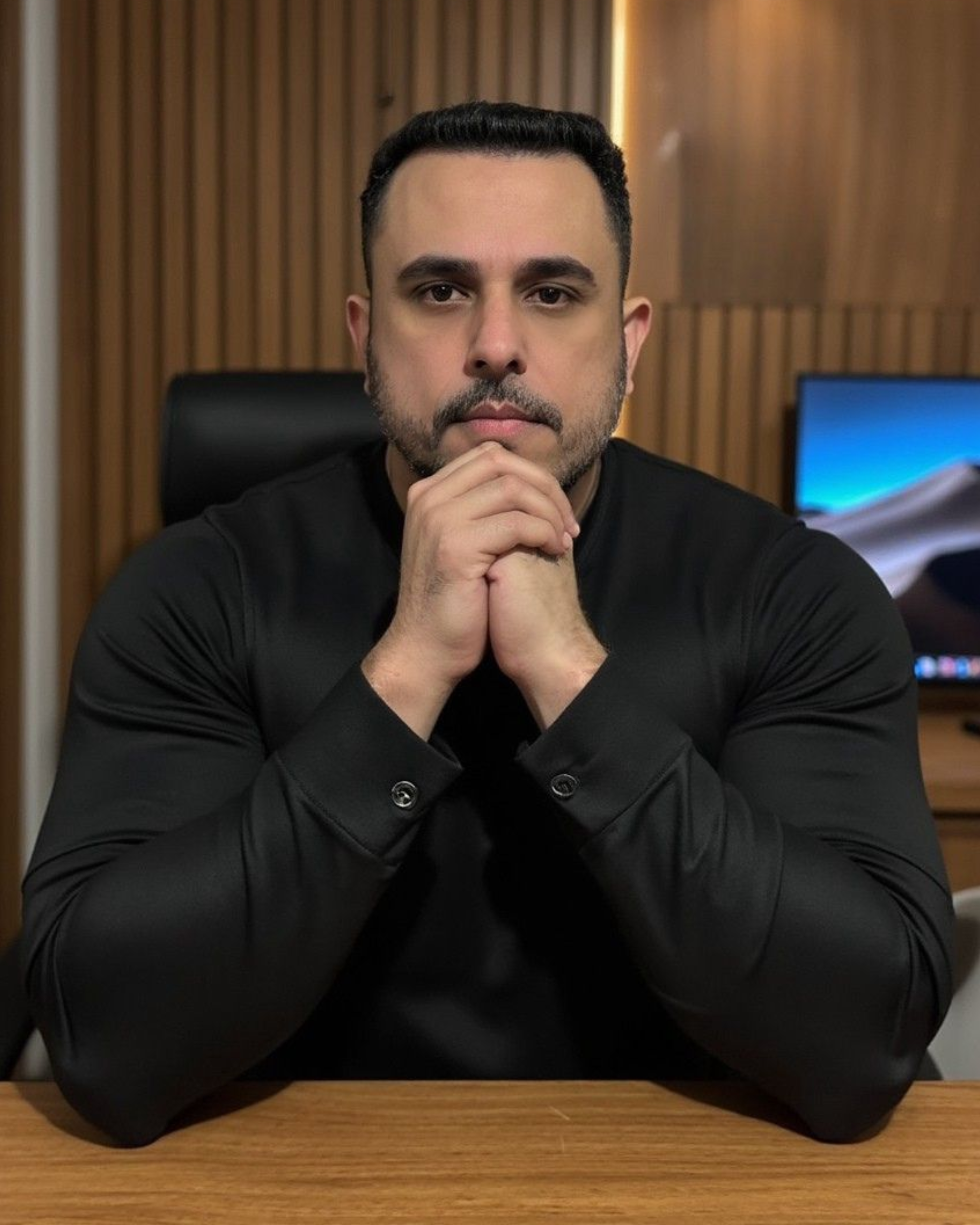 Retrato do personal trainer Paulo Jesus